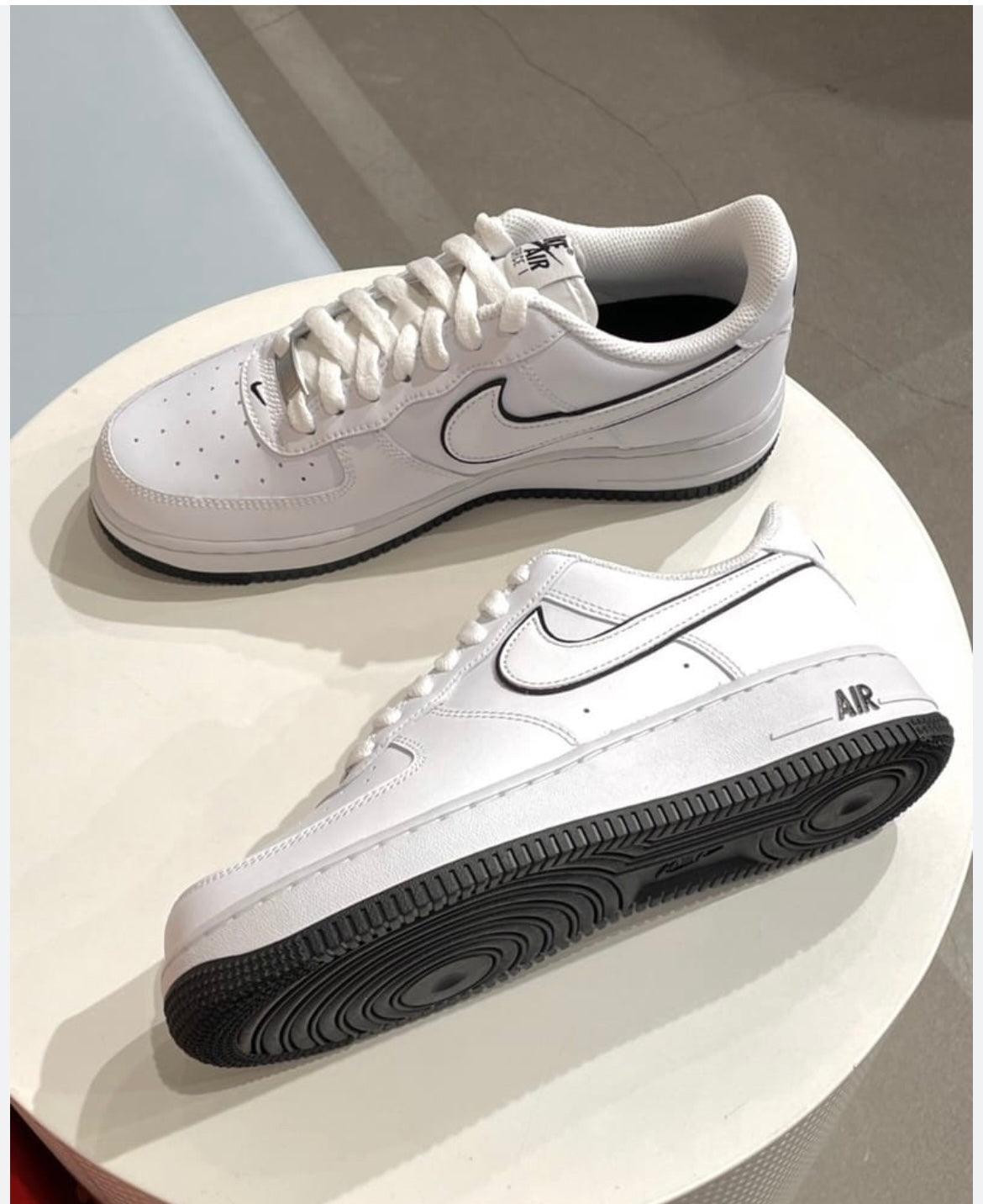 Air force blanco y negro