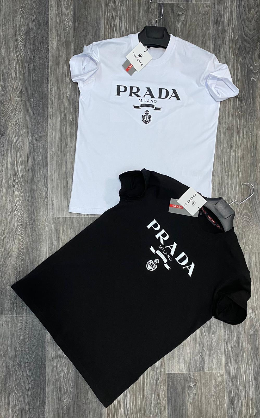 Tshirts Prada Negro