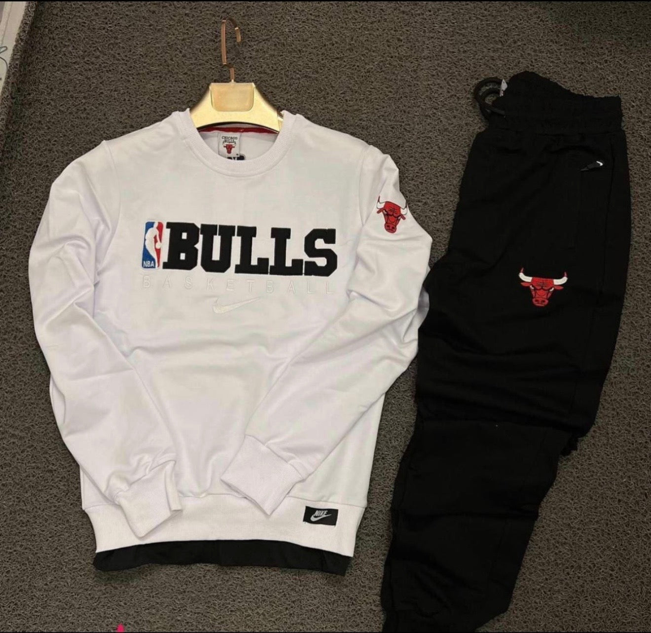 Chandal Bulls Blanco y negro