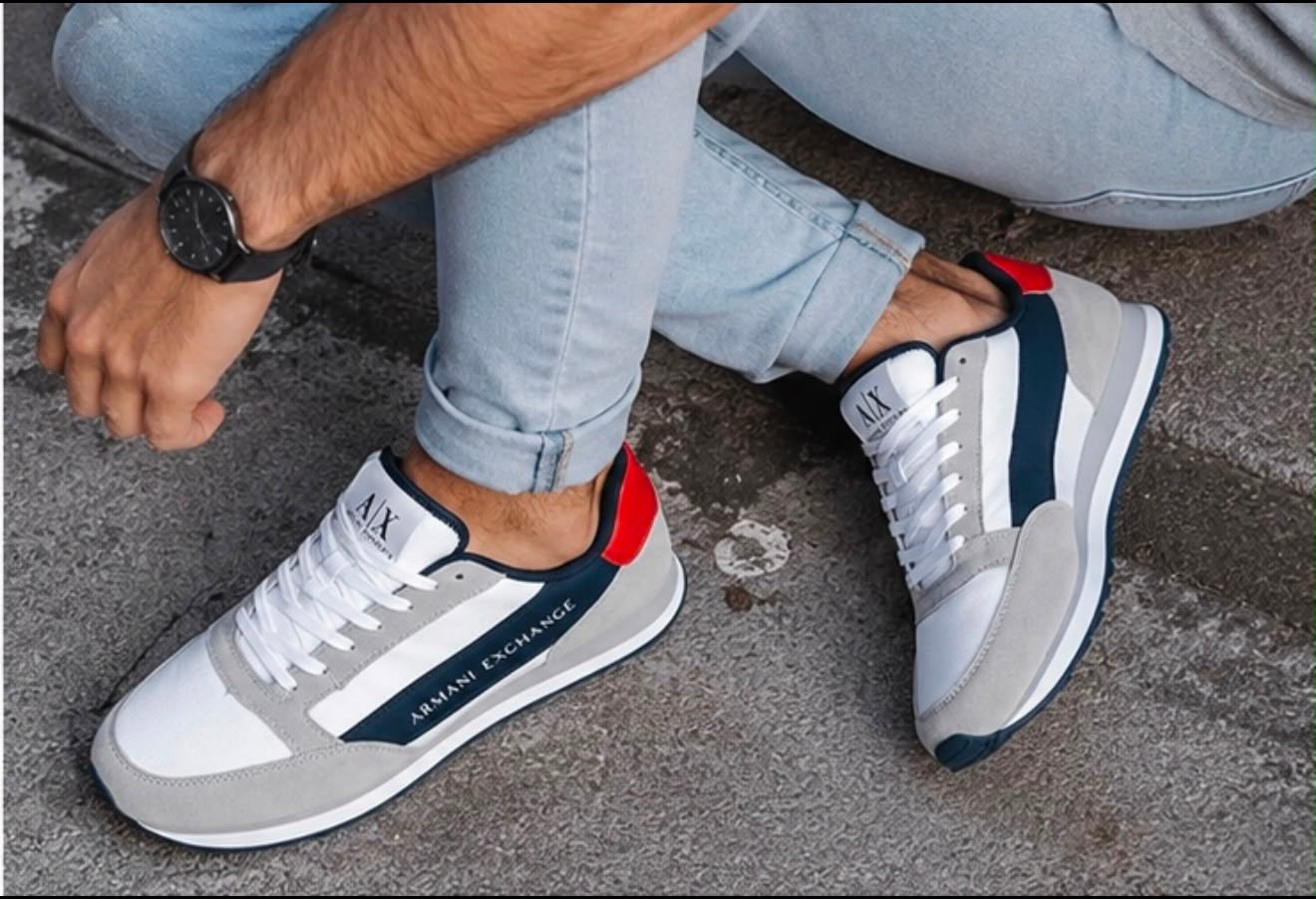 Armani Exchange Runner Blanco azul Y rojo