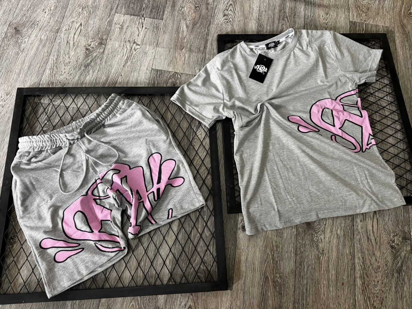 Conjunto verano Syna world gris y rosa