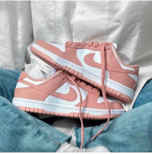 Dunk blanco y rosado