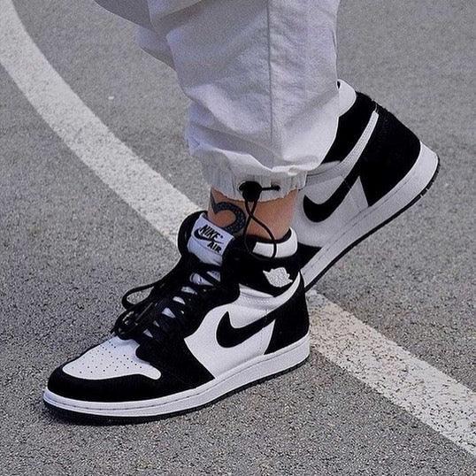 Nike Jordan One Negro Y Blanco