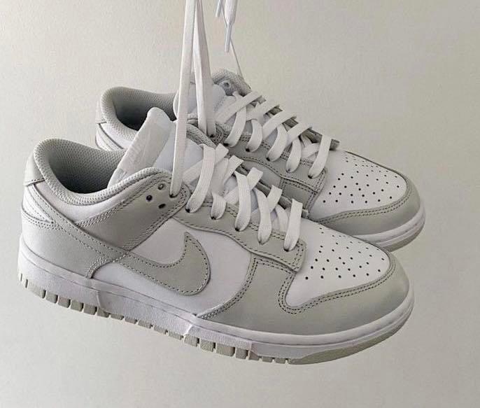 Dunk blanco y cinza