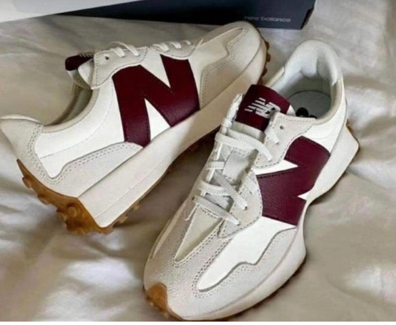 New balance blanco beje y rojas