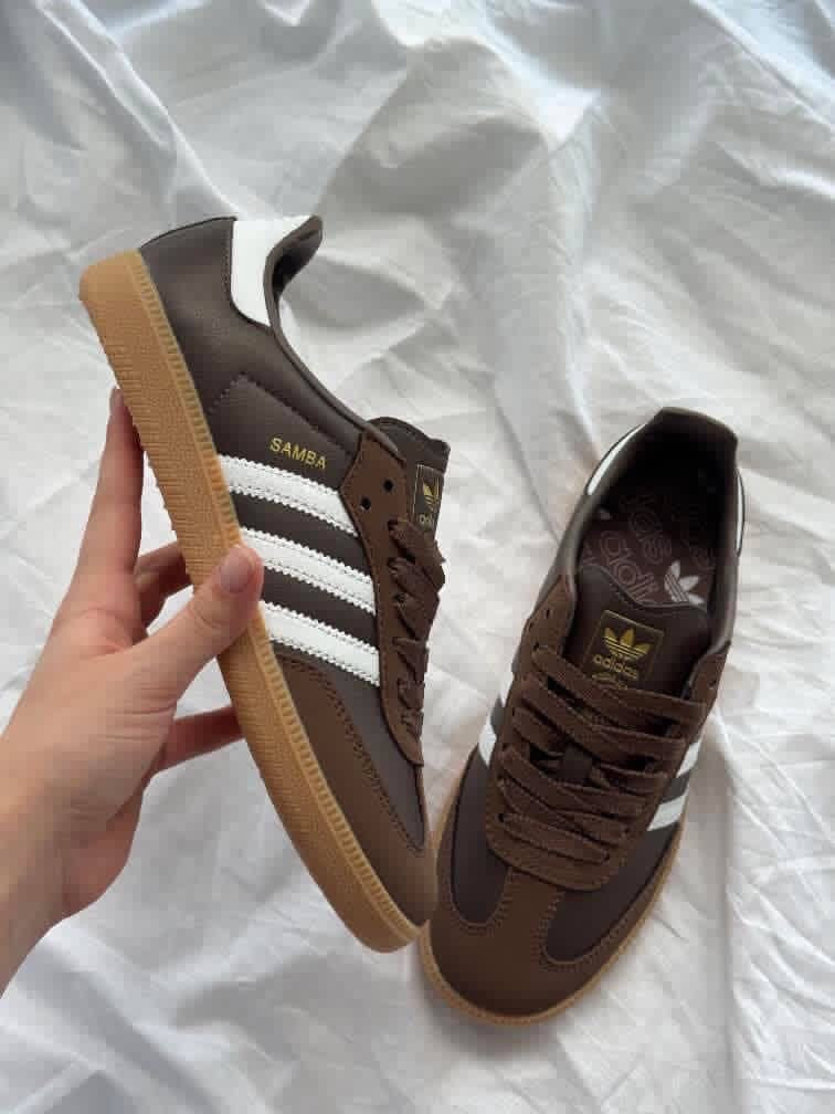 Adidas samba castanho y blanco