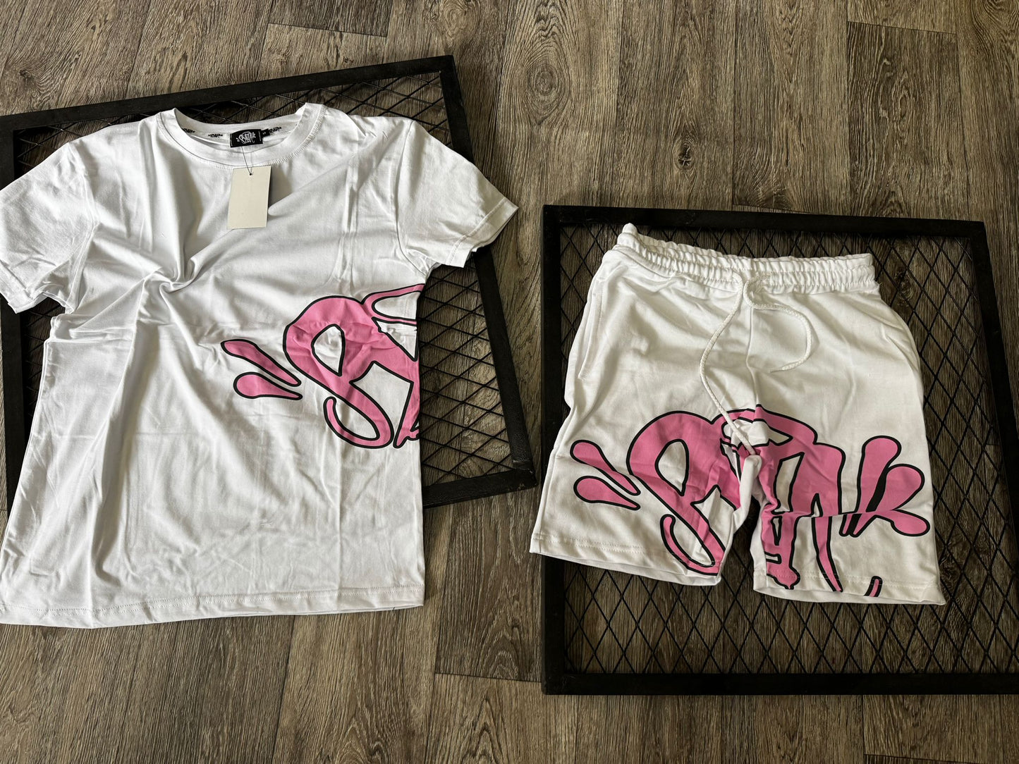 Conjuntos verano Syna world blanco y rosa